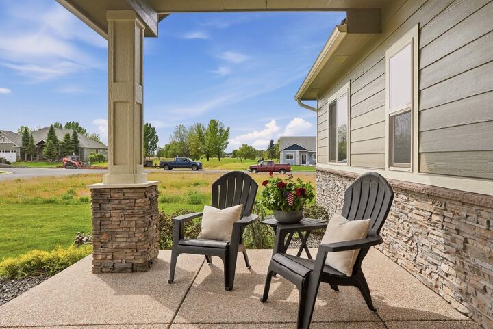 Property Photo: 1207 N Augusta Ln WA 99006