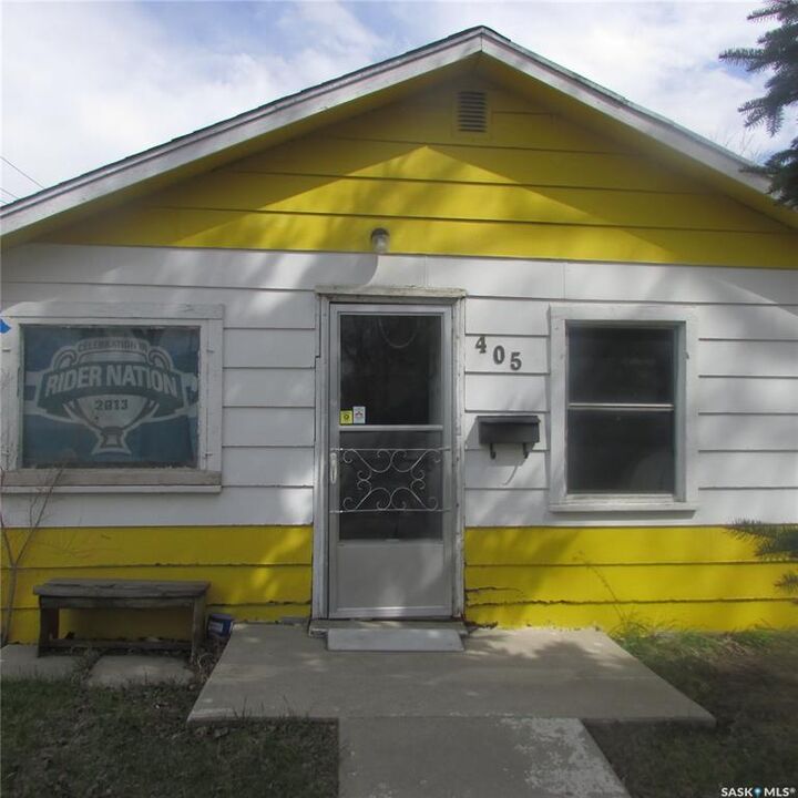 405 Scarth Street — photo 1