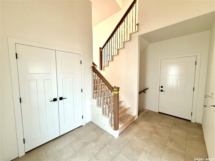 Property Photo:  117 Emma Crescent  SK S0K 2T1 