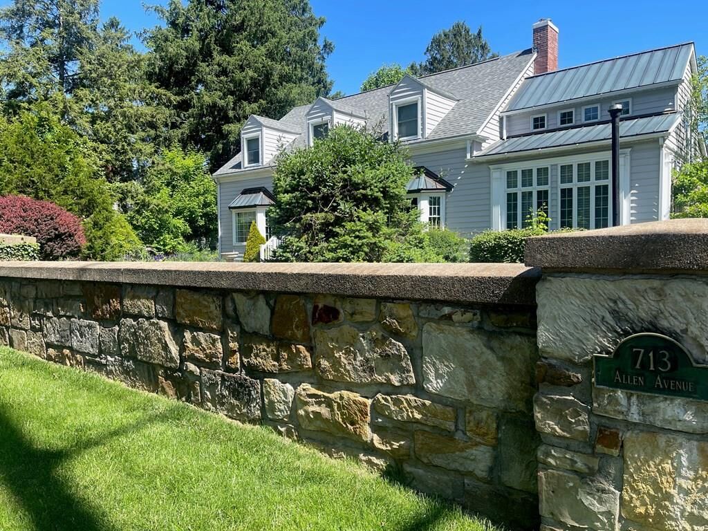 Property Photo:  713 Allen Ave.  OH 45601 