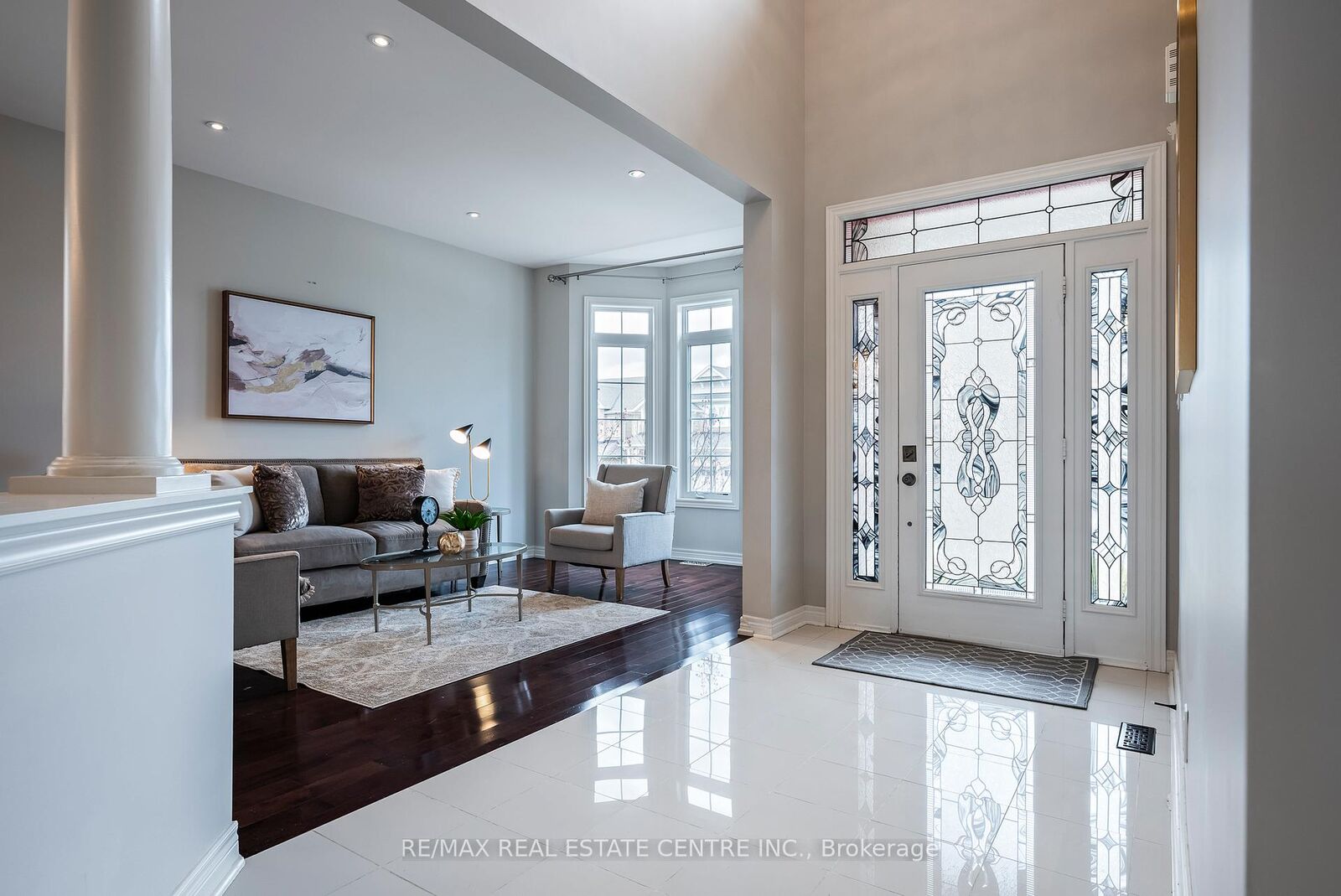 Property Photo: 17 Mason Drive ON L9R 0M1