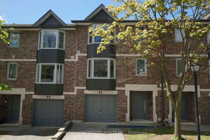 Property Photo: 1548 Richmond Street 31 ON N6G 4W8