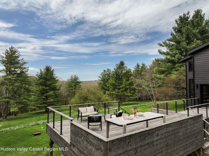 Property Photo:  41 Chicory  NY 12017 