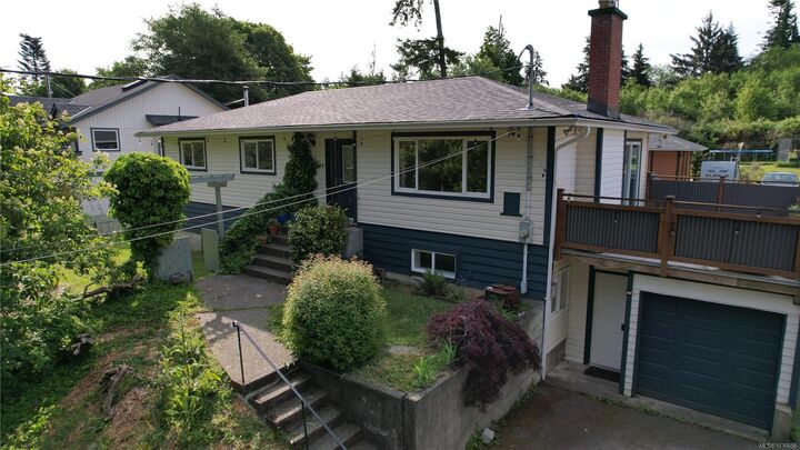 Property Photo:  7147 Wright Rd  BC V9Z 0S5 