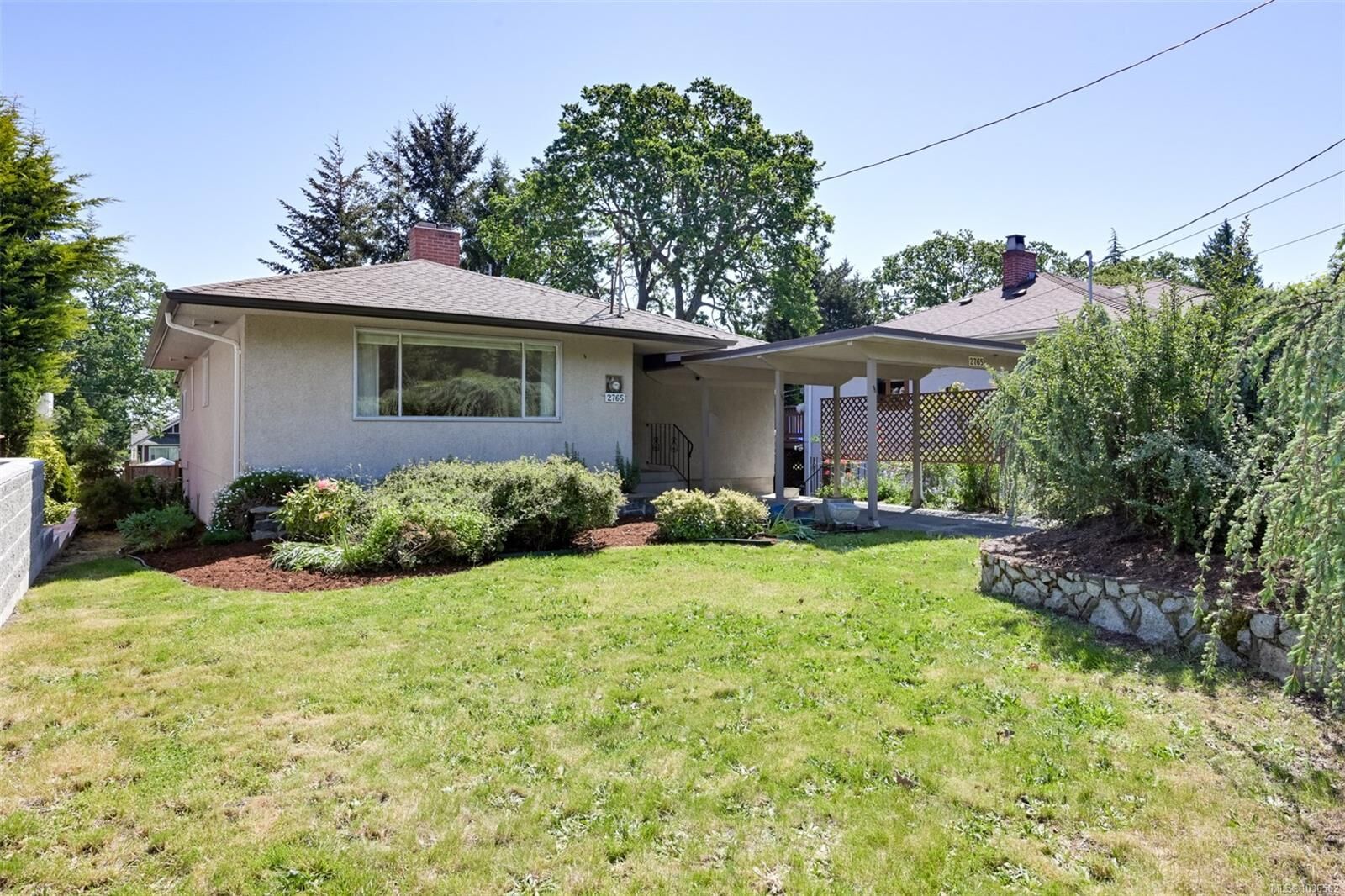 Property Photo:  2765 Fernwood Rd  BC V8T 3A3 