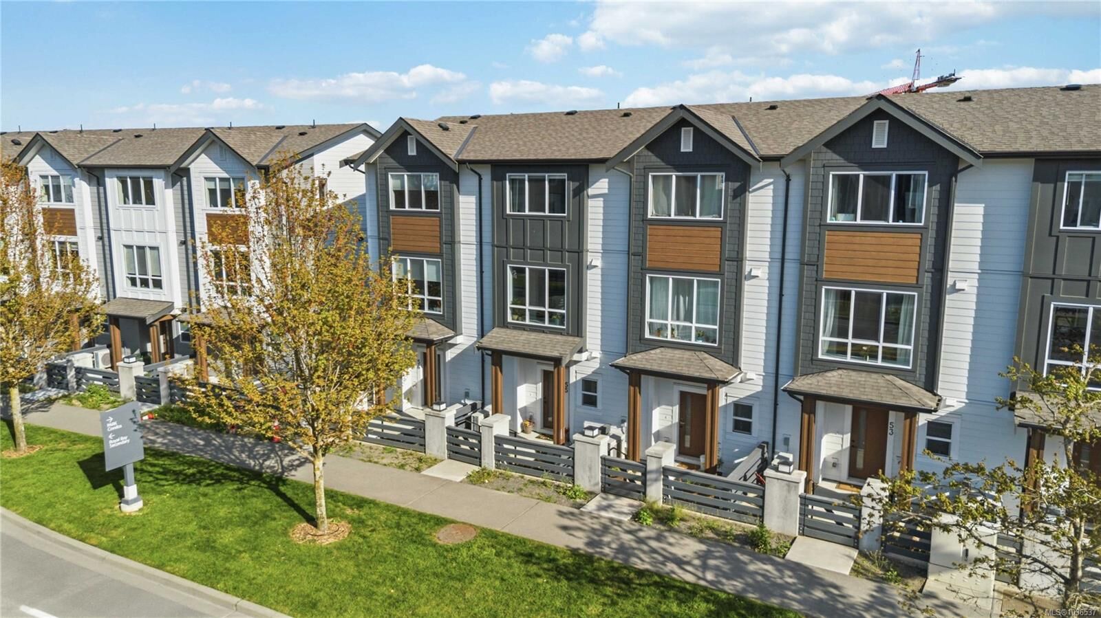 Property Photo:  368 Tradewinds Ave 55  BC V9C 0R9 