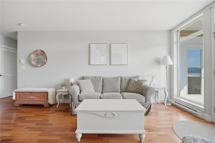 Property Photo:  770 Vesuvius Bay Rd 11  BC V8K 1L6 