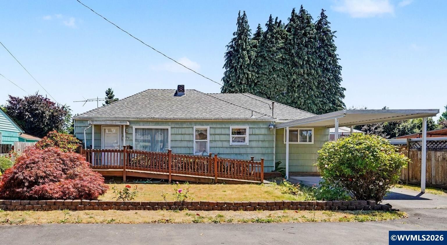 Property Photo: 4730 Harcourt Av NE OR 97303