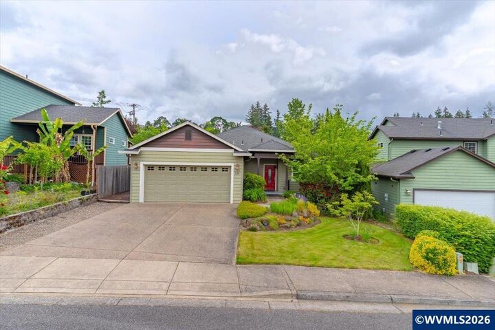 Property Photo:  570 Winners Ct NW  OR 97304 