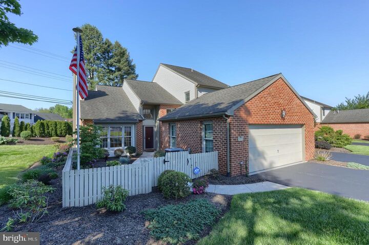 Property Photo:  4 Cambridge Drive  PA 17033 