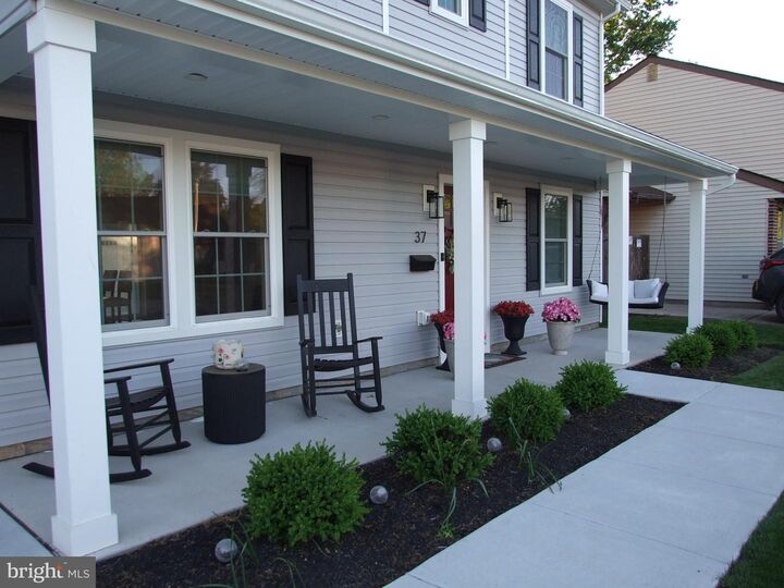 Property Photo:  37 Narcissus Lane  PA 19054 