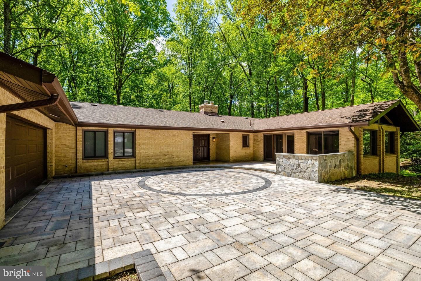 Property Photo: 12009 Canter Lane VA 20191