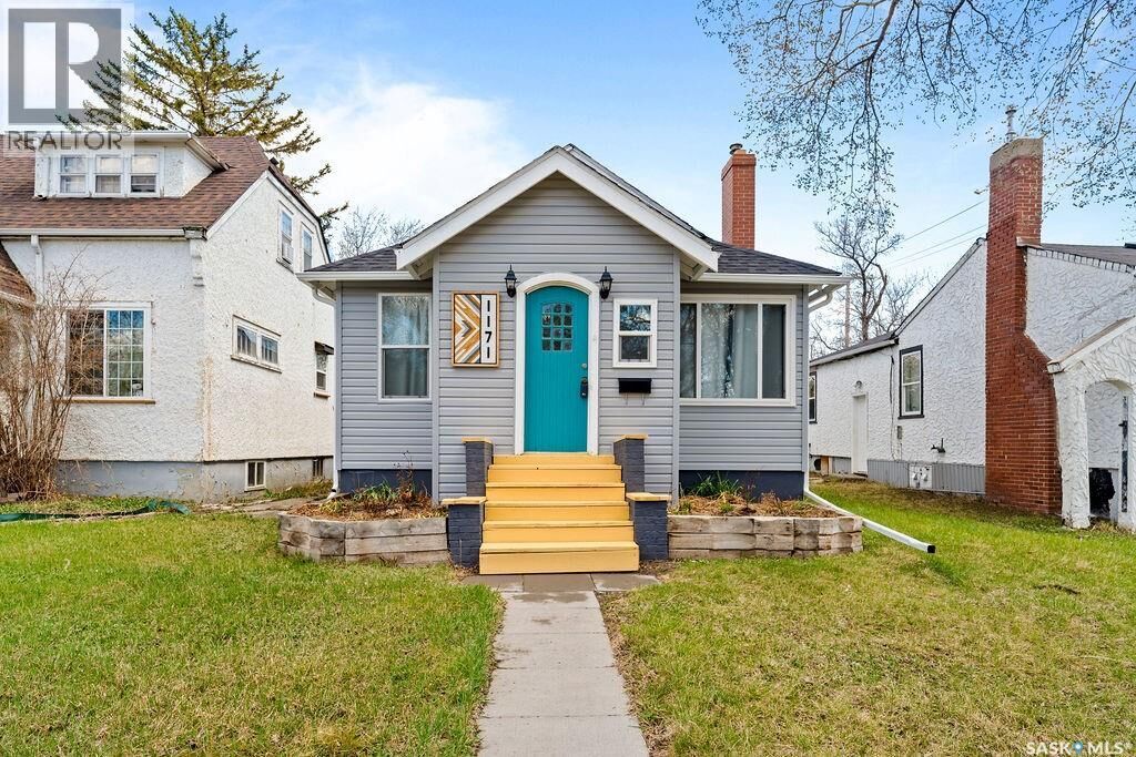 Property Photo:  1171 Montague Street  SK S4T 3H8 