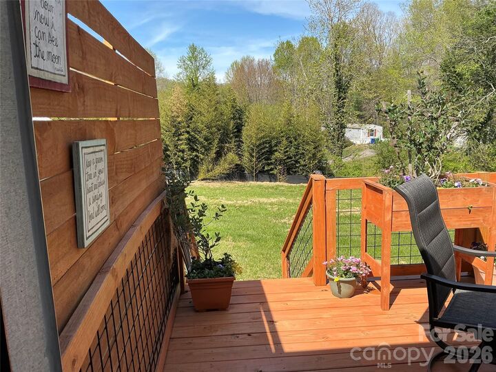 Property Photo:  16 Justice Ridge Lane  NC 28715 