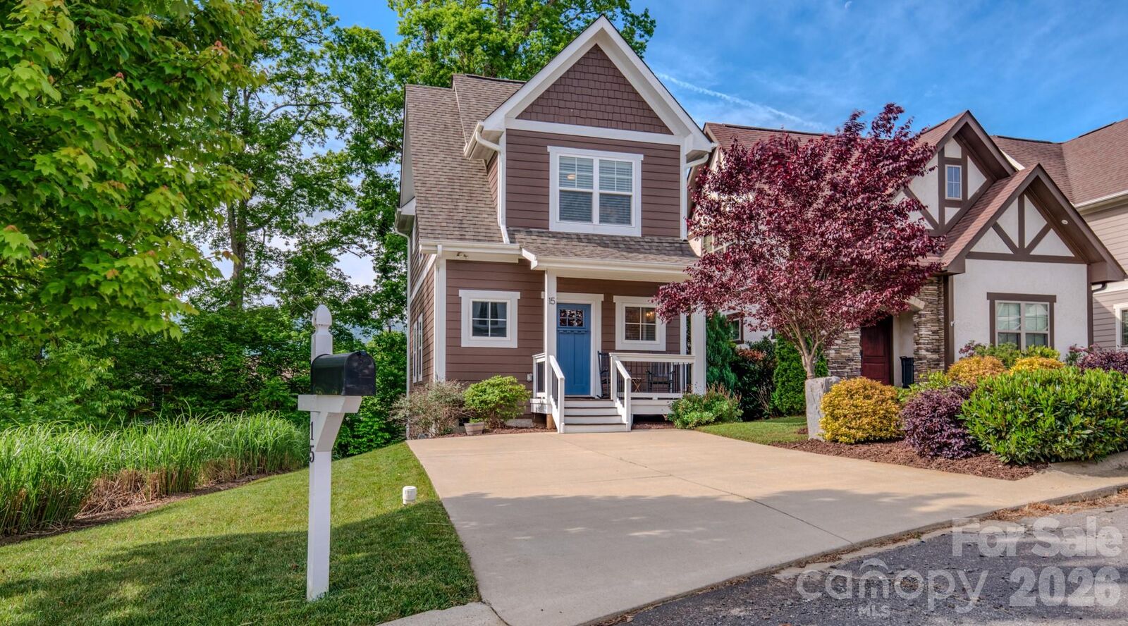 Property Photo:  15 Tudor Way  NC 28711 