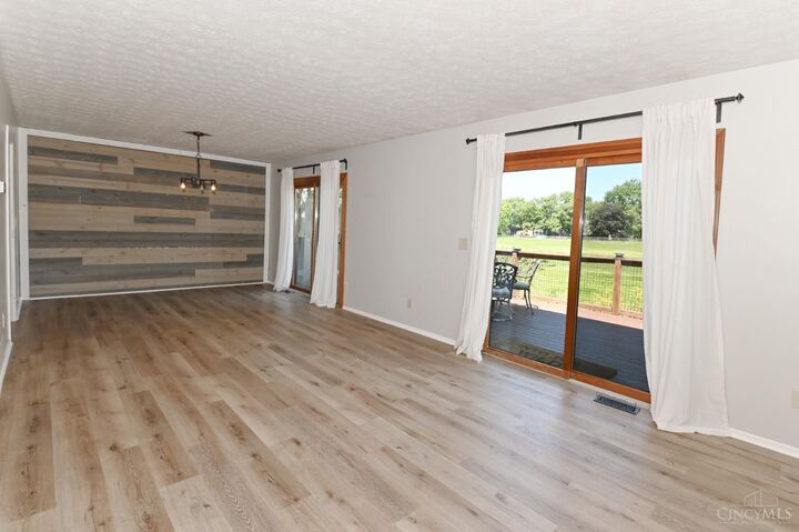 Property Photo:  394 Walnut Lane  OH 45040 