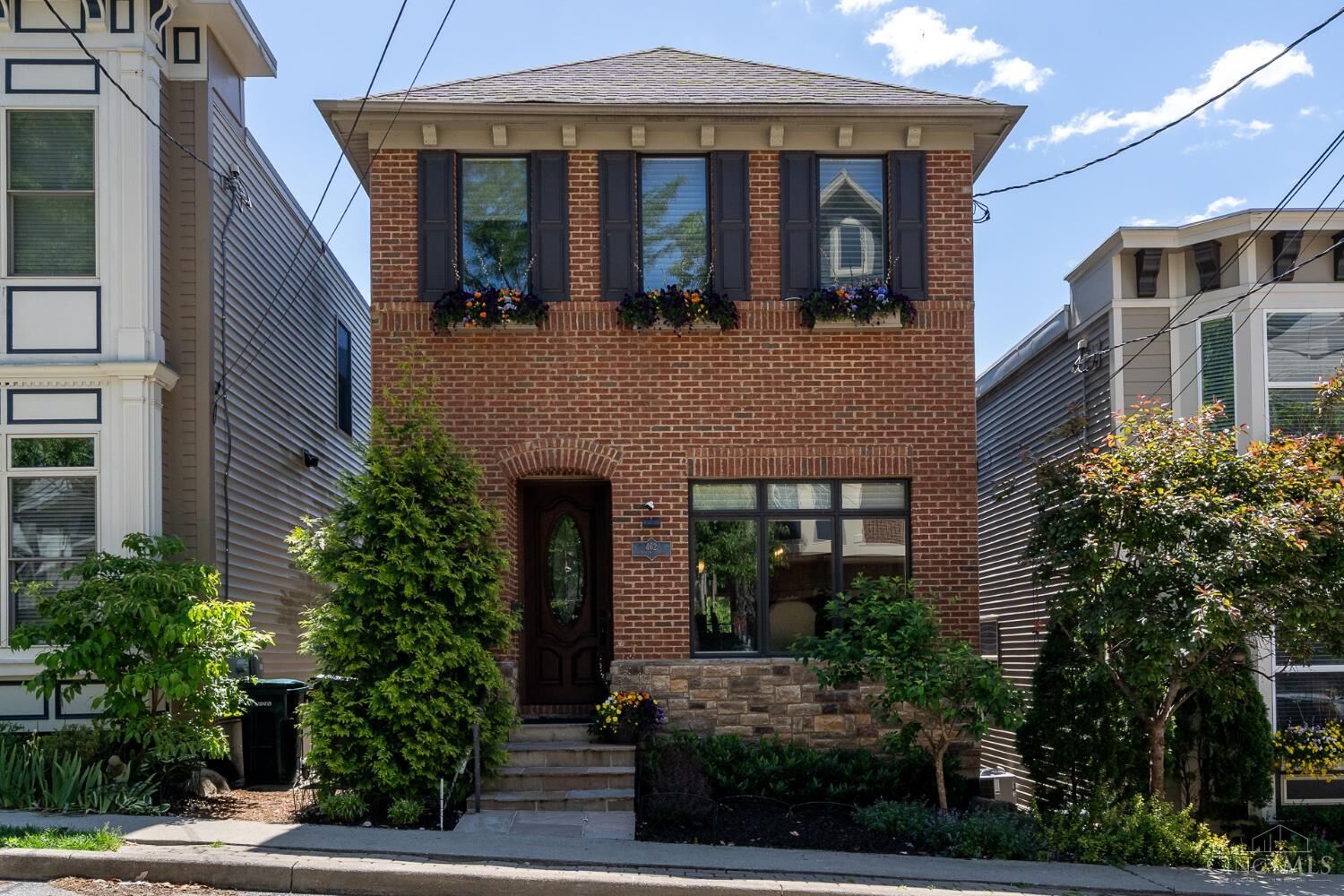 Property Photo:  462 Strafer Street  OH 45226 