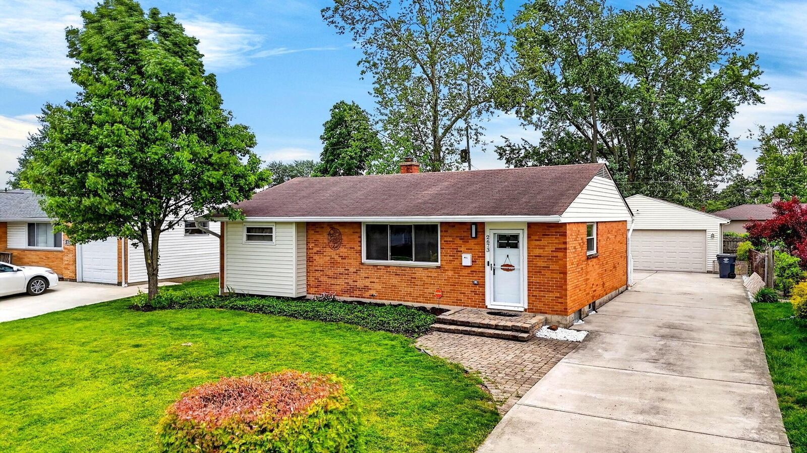 Property Photo:  2673 Kingston Avenue  OH 43123 