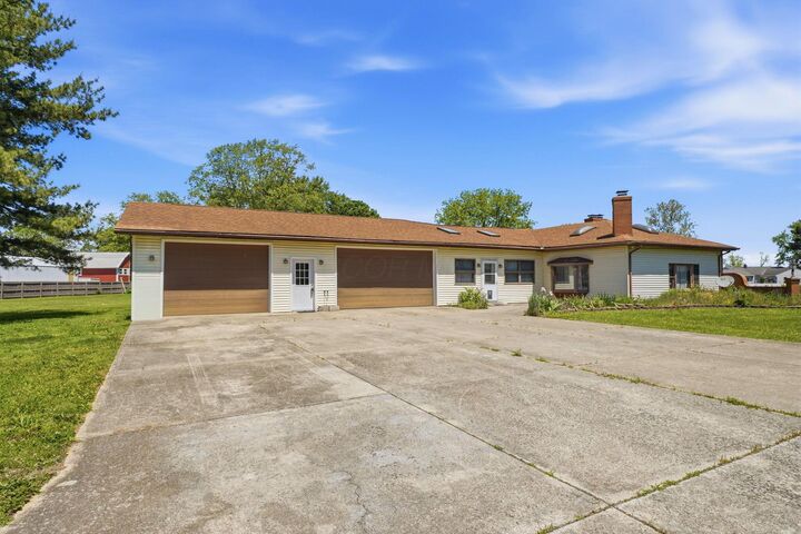 Property Photo:  5050 Dacron Place  OH 43110 