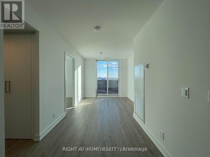 Property Photo:  30 Tretti Way 713  ON M3H 0E3 