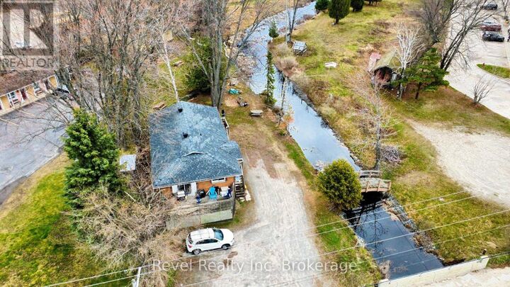 Property Photo:  668 Lakeshore Drive  ON P1A 2G2 