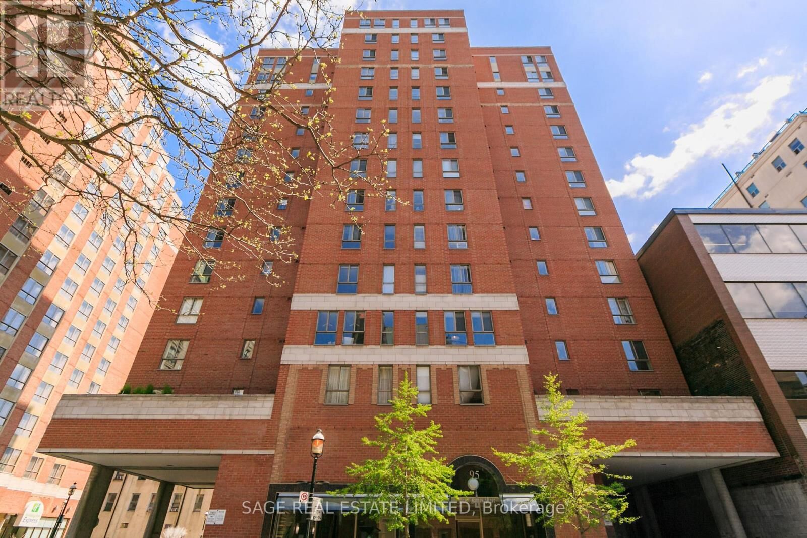 Property Photo:  95 Lombard Street 305  ON M5C 2V3 