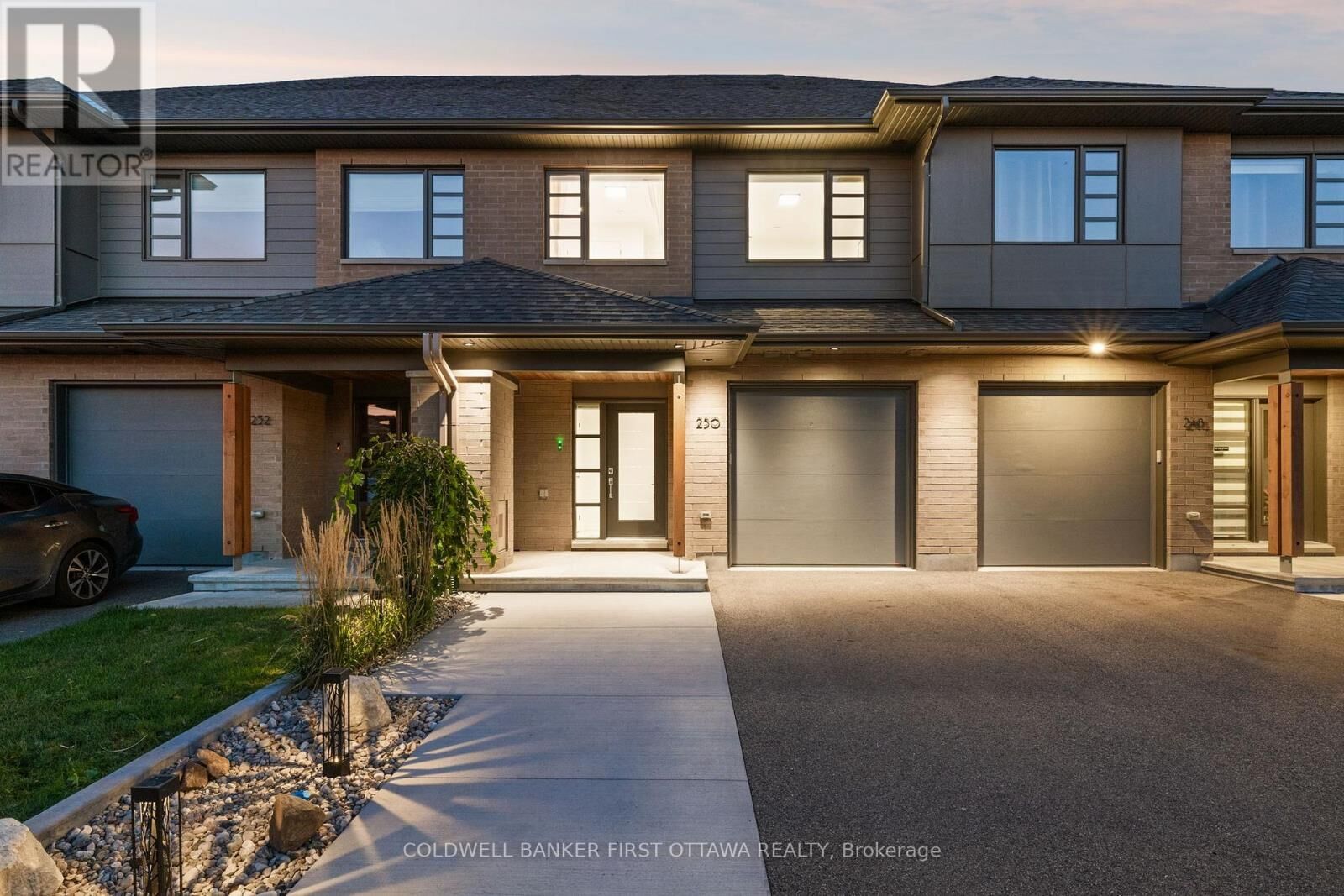 Property Photo:  250 Big Dipper Street  ON K4M 0J7 