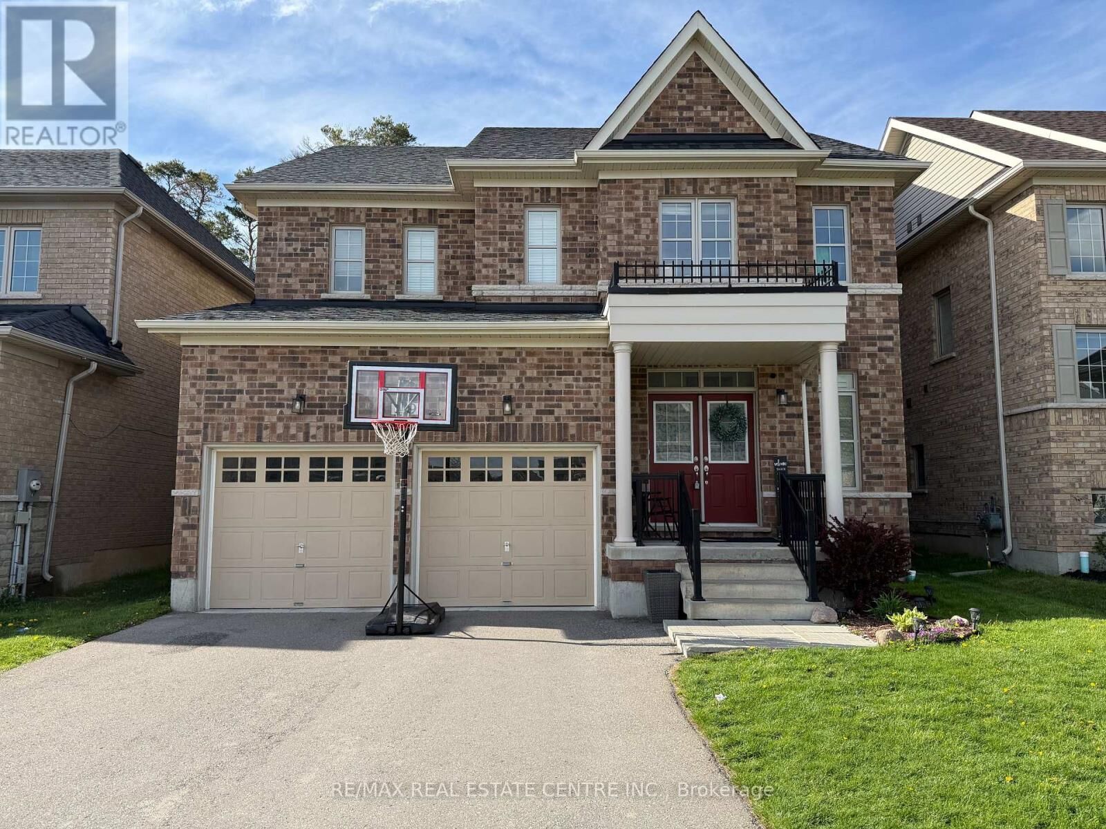Property Photo:  499 Thompson Street  ON N4T 0L5 