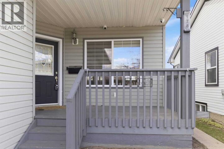 Property Photo: 178 St. Laurent Way AB T9K 2K1