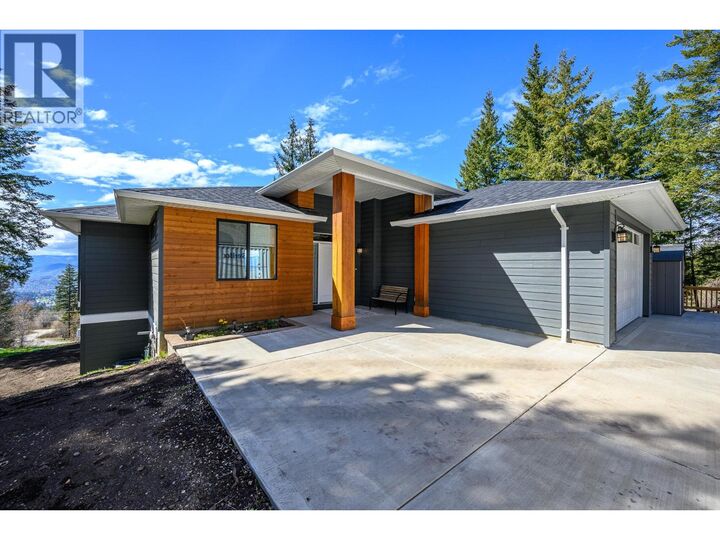 Property Photo: 5720 Hartnell Road BC V1B 3J5