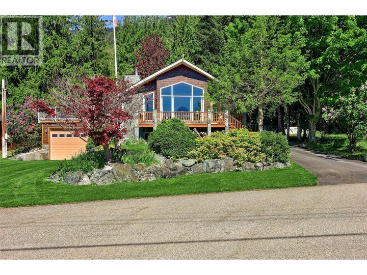 Property Photo: 8697 St. Ives Road BC V0E 1M9