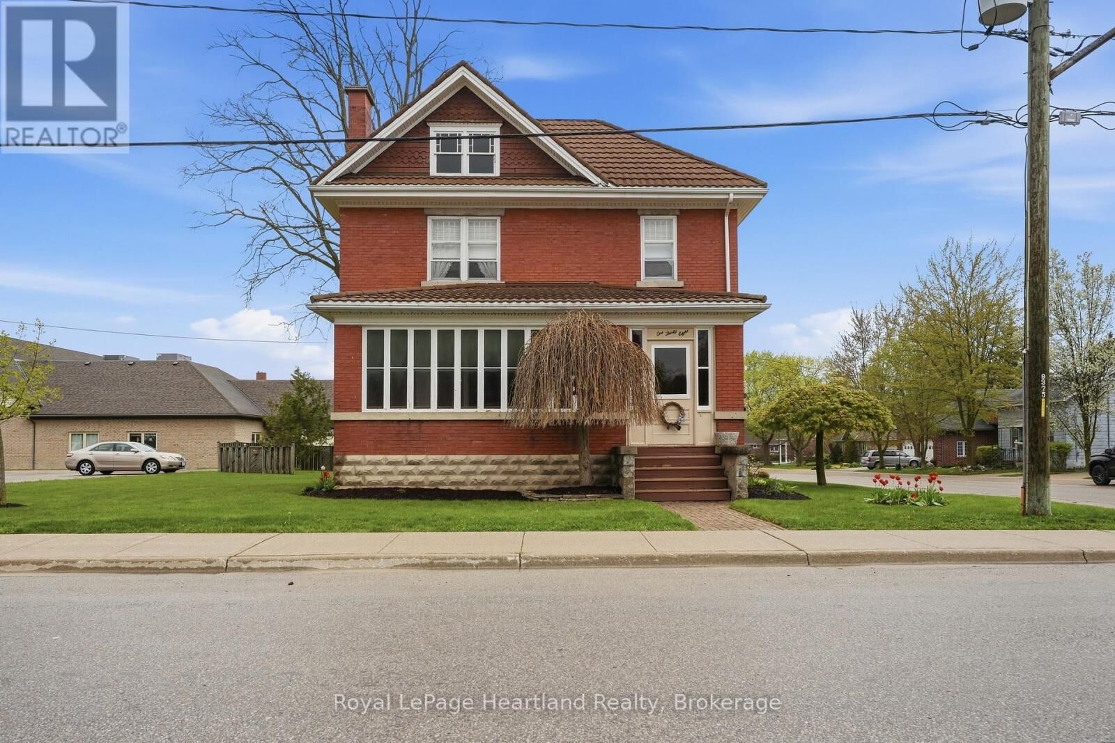 Property Photo:  138 St. Davids Street  ON N0K 1N0 