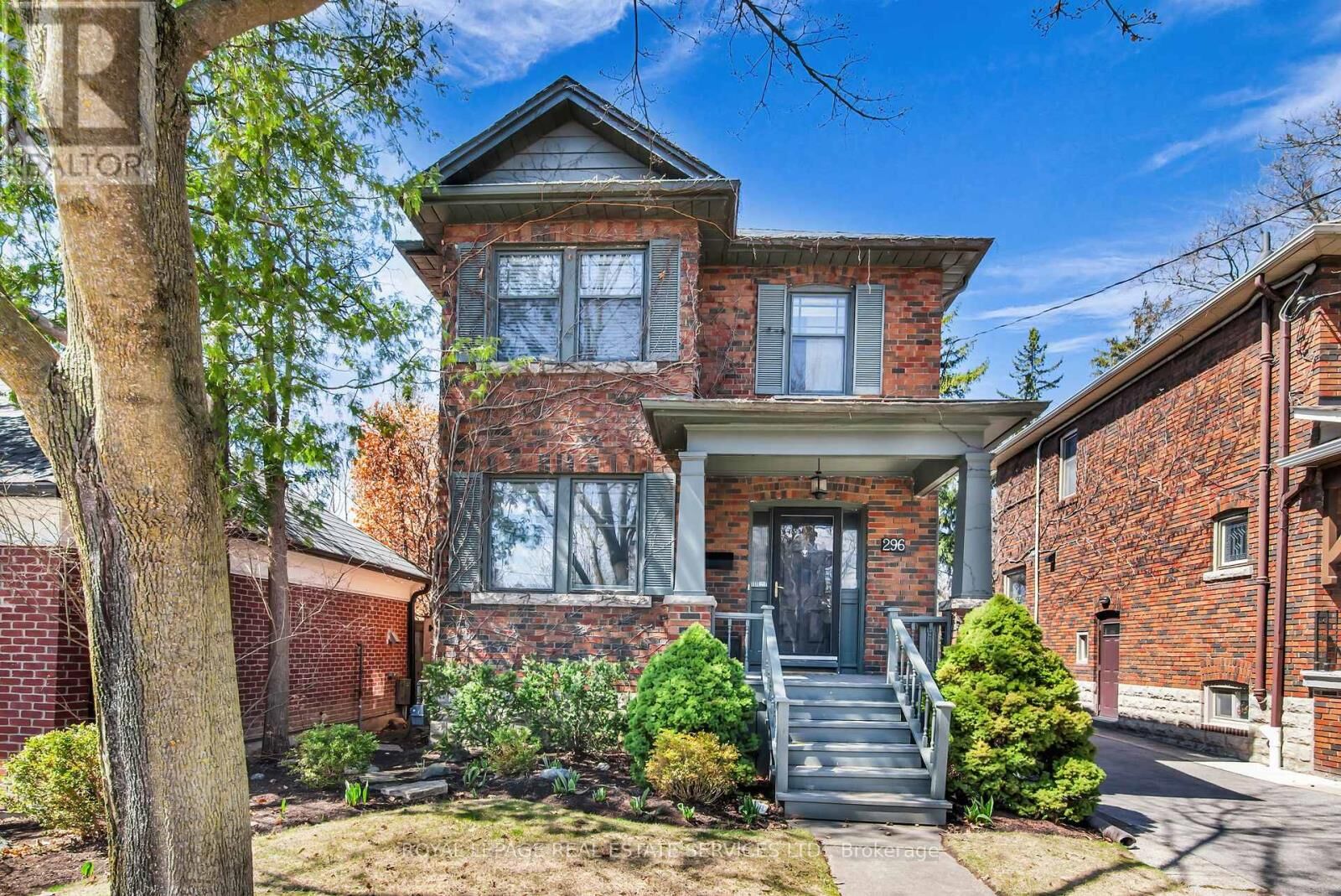 Property Photo:  296 Rosewell Avenue  ON M4R 2A8 
