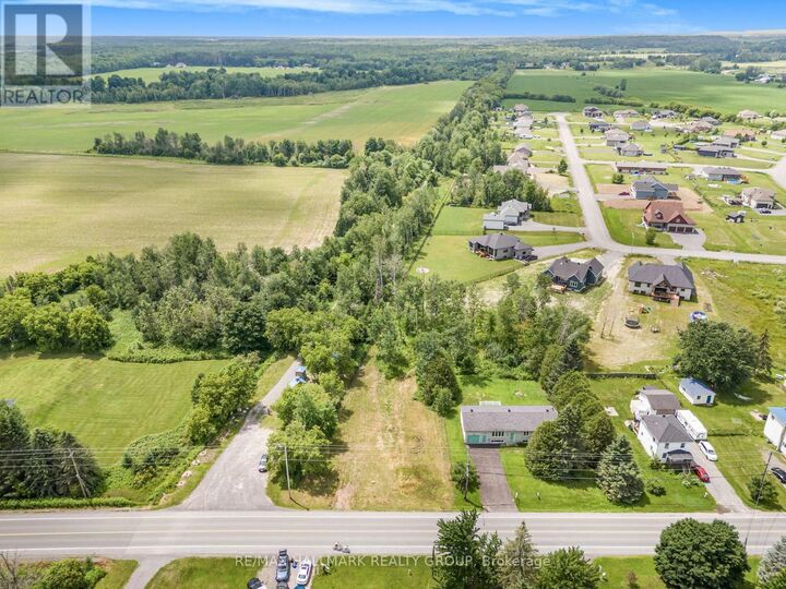 Property Photo:  3258 Gendron Road  ON K0A 2A0 