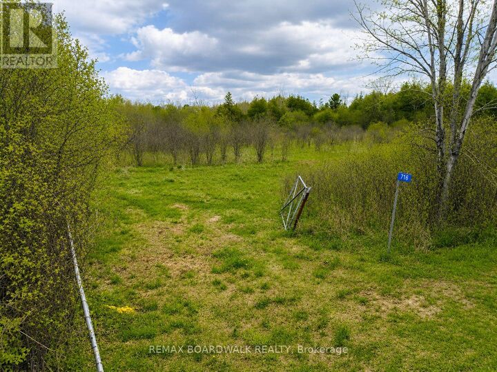 716 William Campbell Road — photo 1