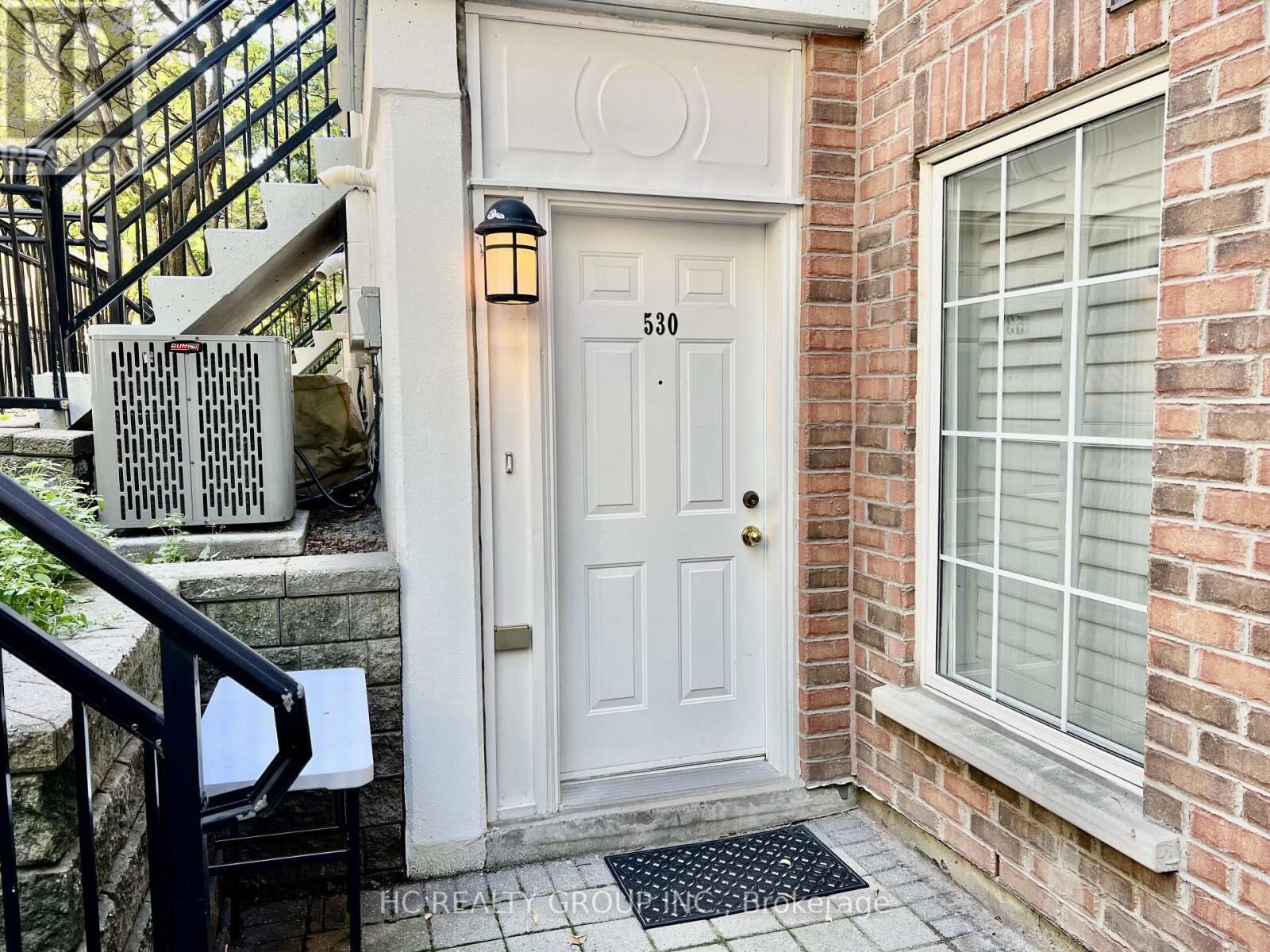 Property Photo:  3 Everson Drive 530  ON M2N 7C2 