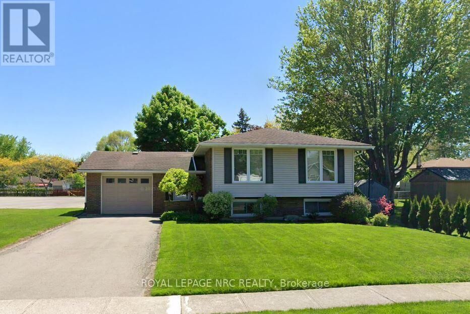 Property Photo:  520 Clarence Street  ON L3K 3H5 