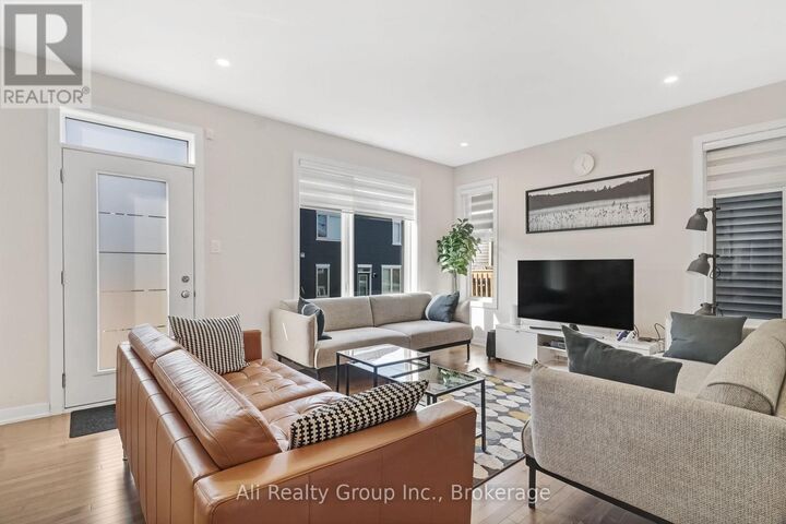 Property Photo:  797 Eminence Street  ON K2J 6X6 