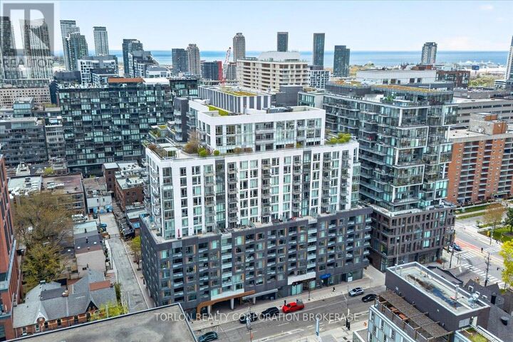 Property Photo:  525 Adelaide Street West 1632  ON M5V 0N7 