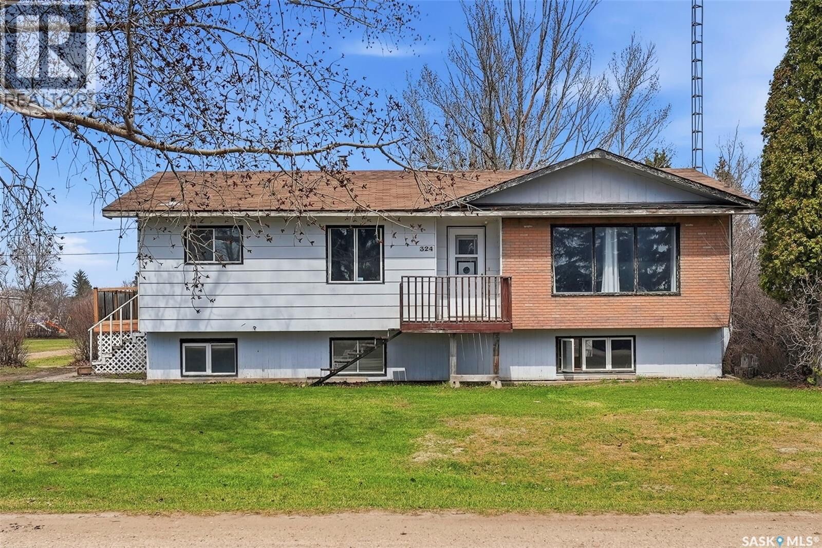 Property Photo:  324 Norreys Street  SK S0K 1H0 
