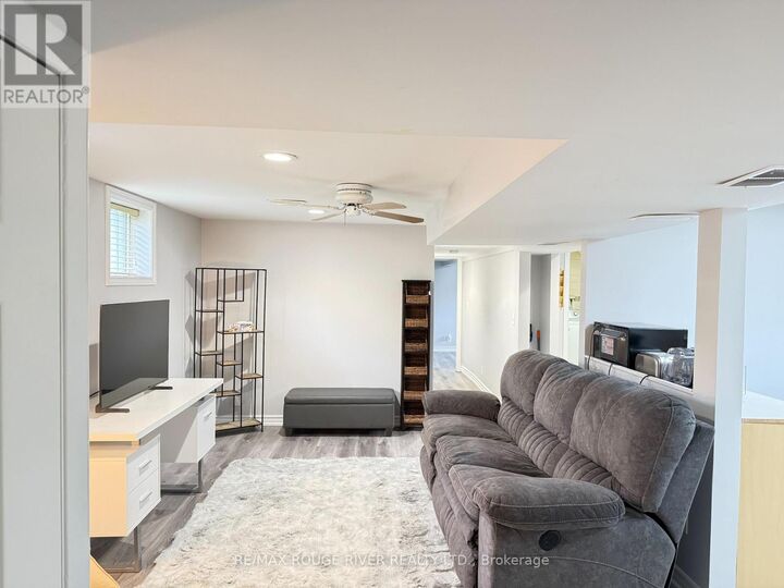 Property Photo:  717 Victory Drive Bsmt  ON L1W 2S3 