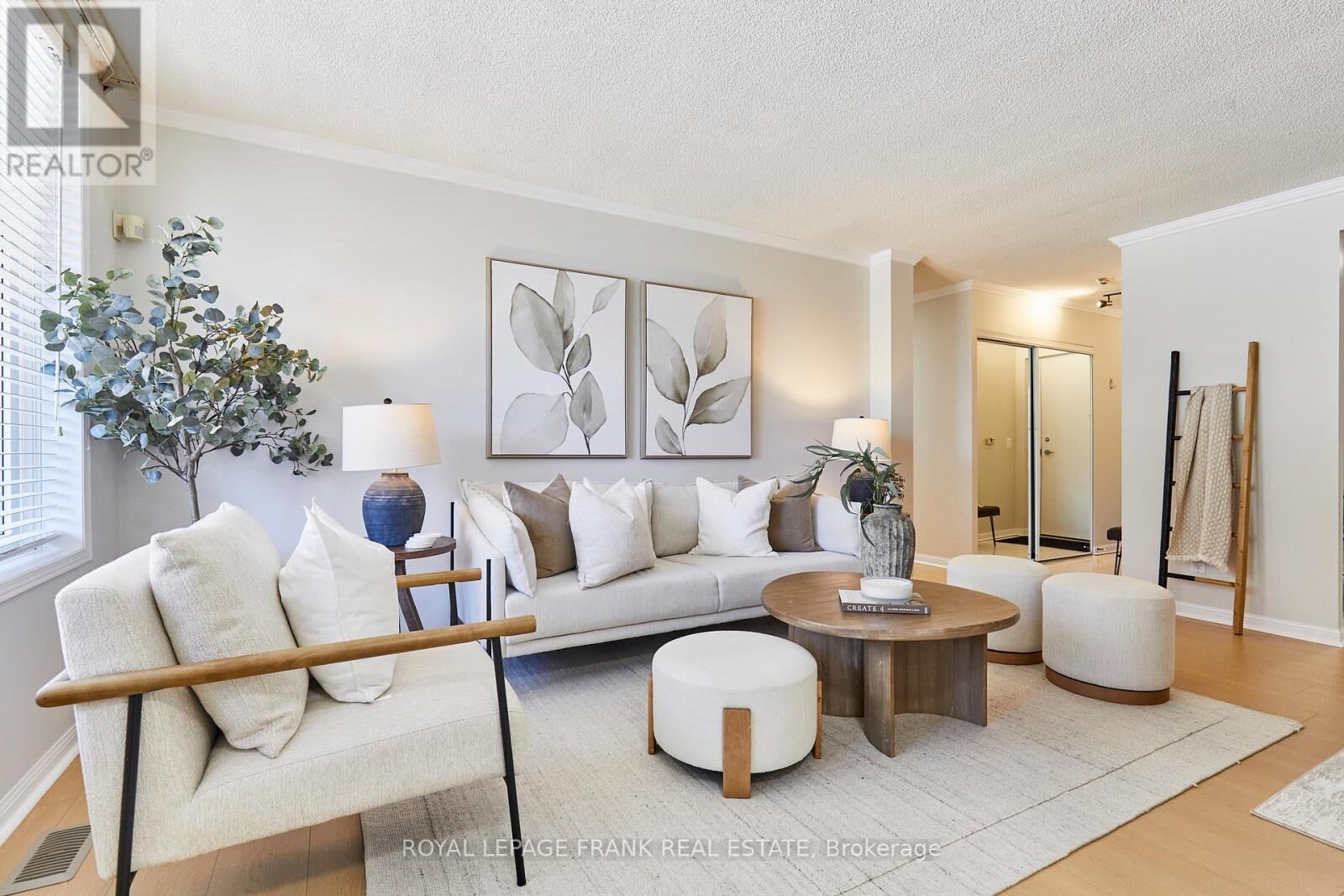 Property Photo:  1400 The Esplanade North 707  ON L1V 6V2 