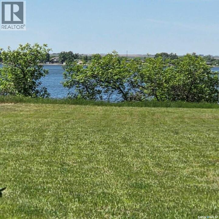 Property Photo:  111 Lakeview Road  SK S0G 0L0 
