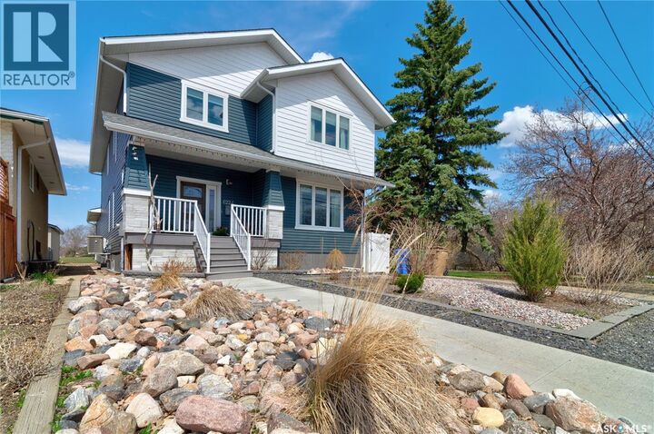 Property Photo:  6224 8th Avenue  SK S4T 0W8 