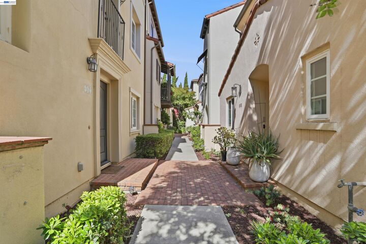 Property Photo:  488 Trident Maple Ter  CA 94539 