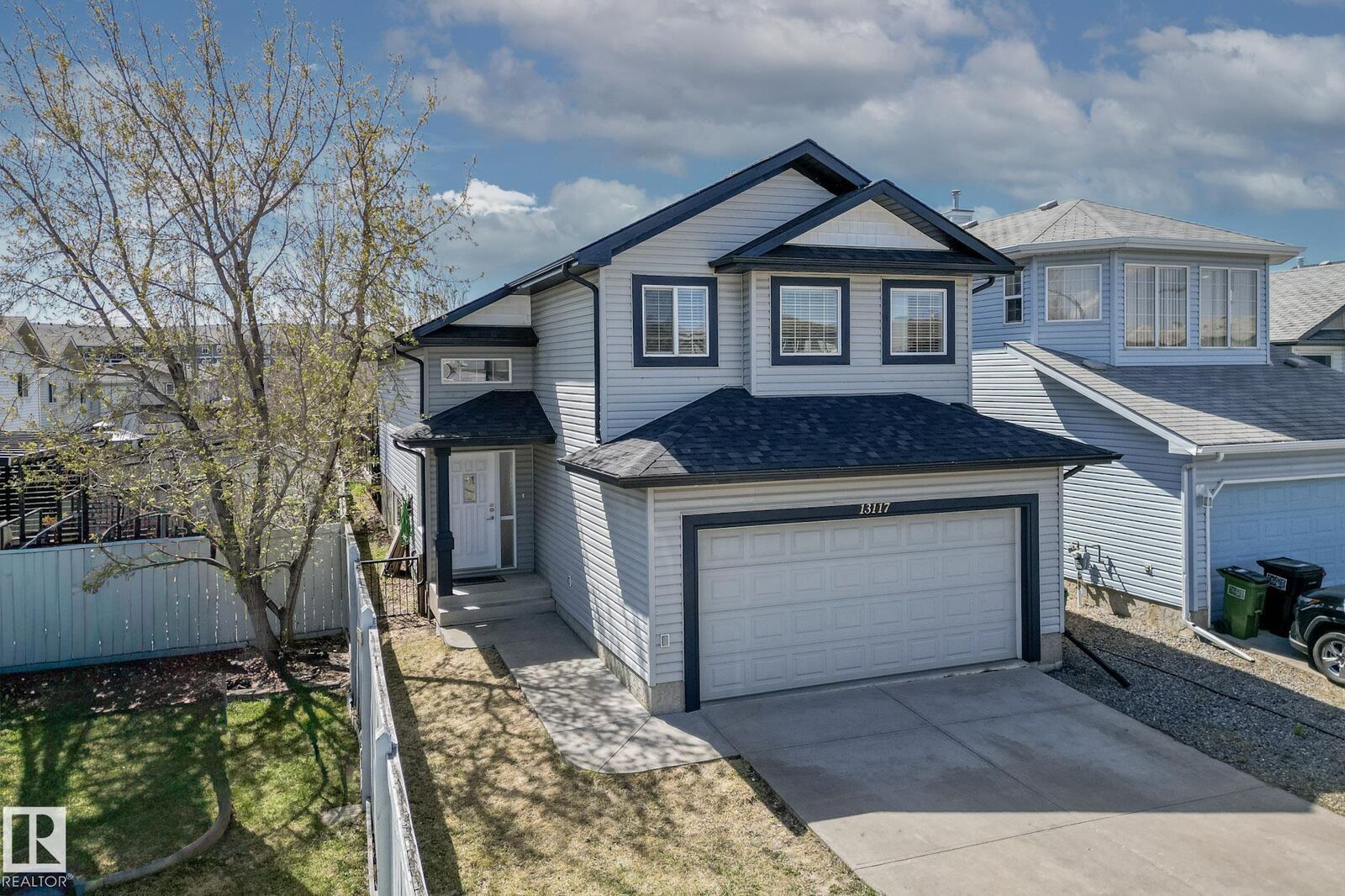 Property Photo:  13117 162A Avenue NW  AB T6V 1X5 