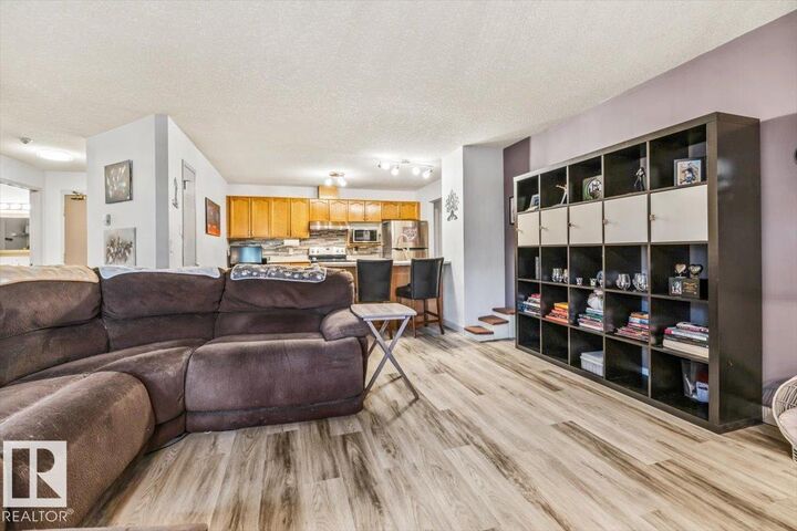 Property Photo:  3 Perron Street 514  AB T8N 5Z5 