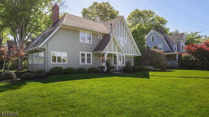 Property Photo:  220 S Euclid Ave  NJ 07090 