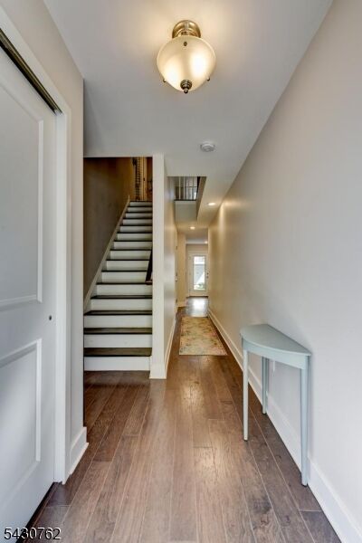 Property Photo:  402 Saratoga Ct  NJ 08876 