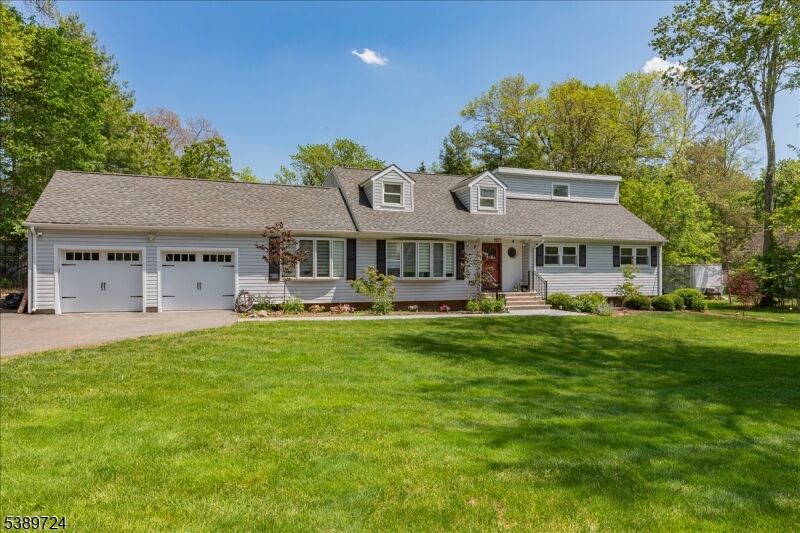 Property Photo:  15 Wedgewood Dr  NJ 07920 